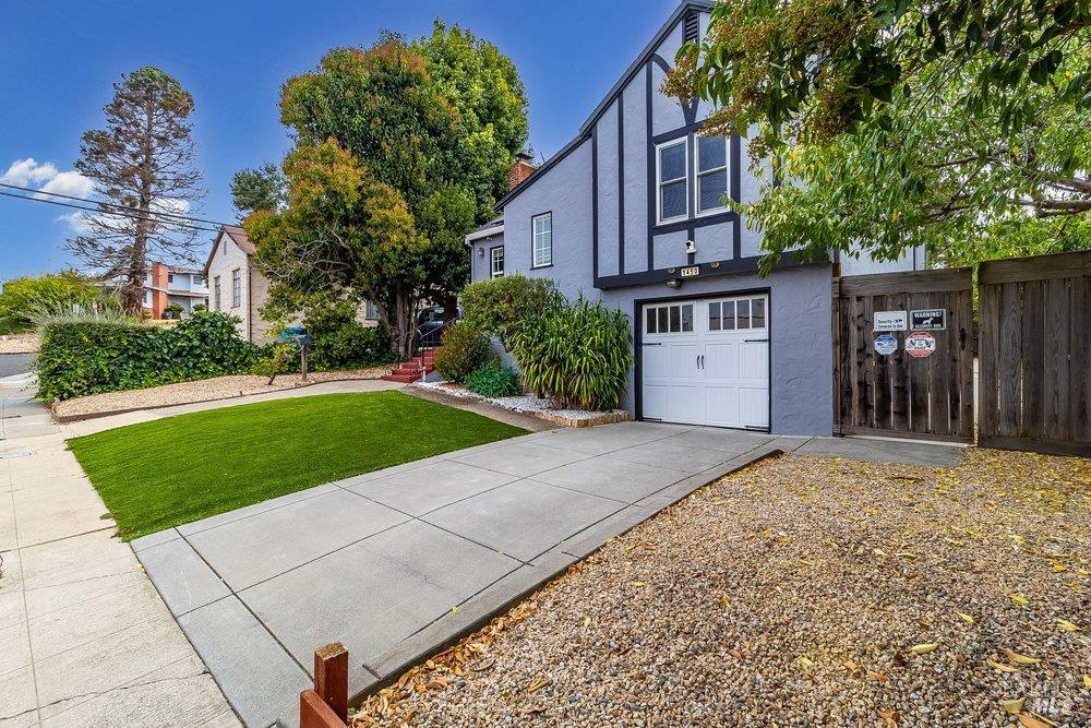 1450 Amador Street Vallejo CA 94590