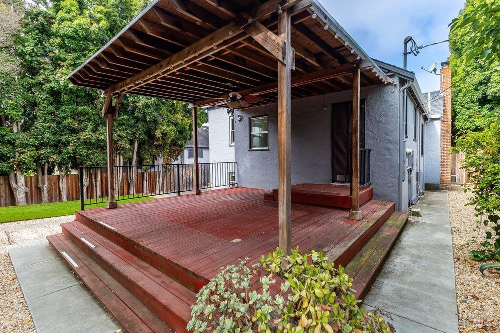 1450 Amador Street Vallejo CA 94590
