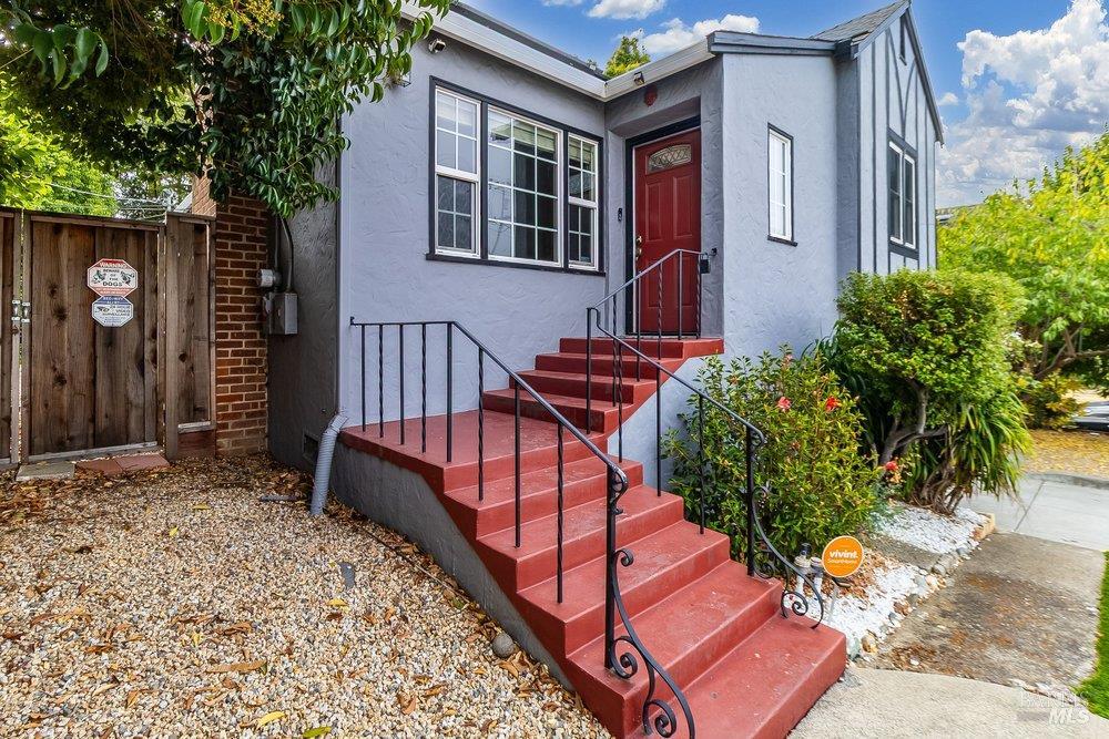 1450 Amador Street Vallejo CA 94590