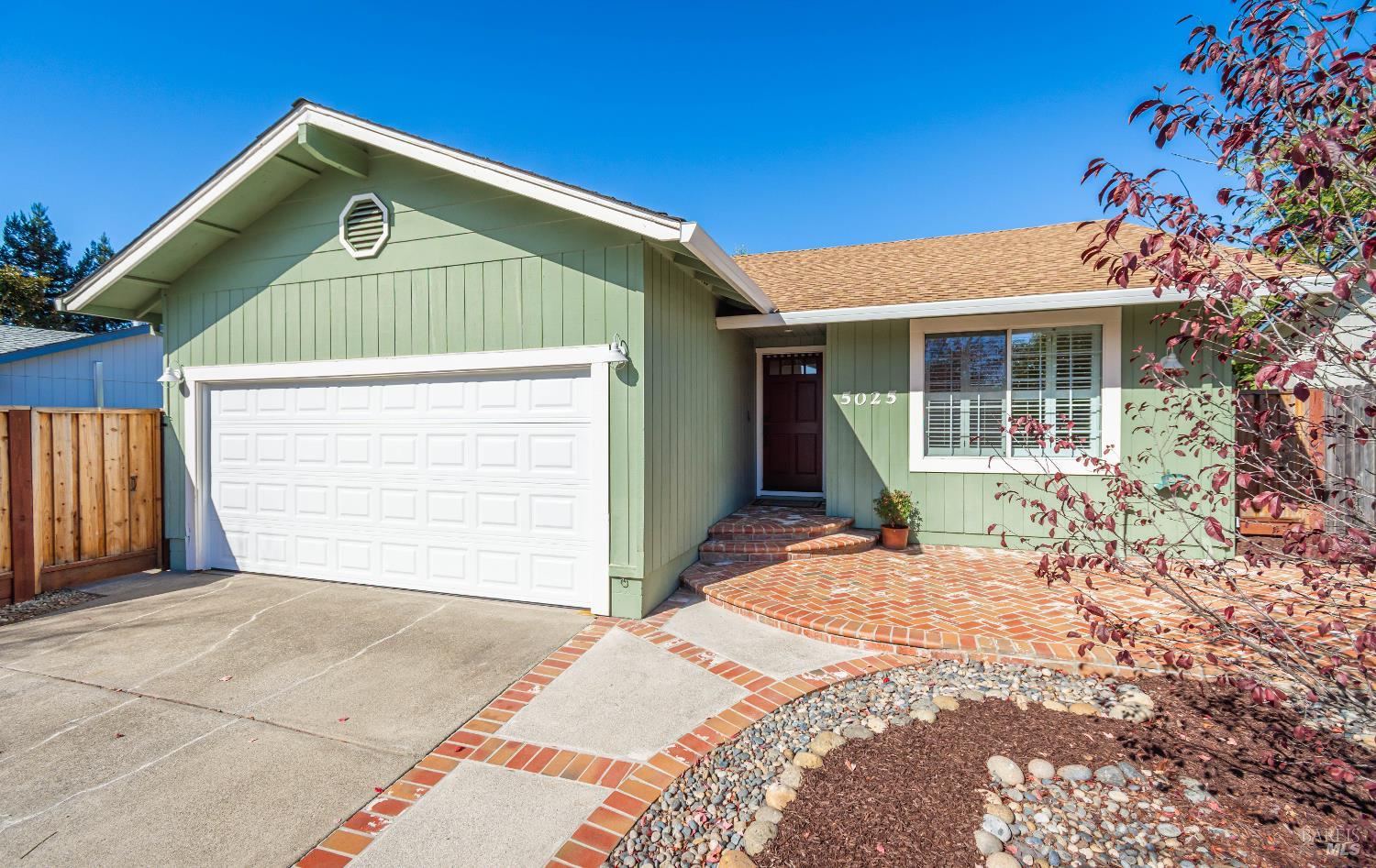 5025 Gregory Court Santa Rosa CA 95409