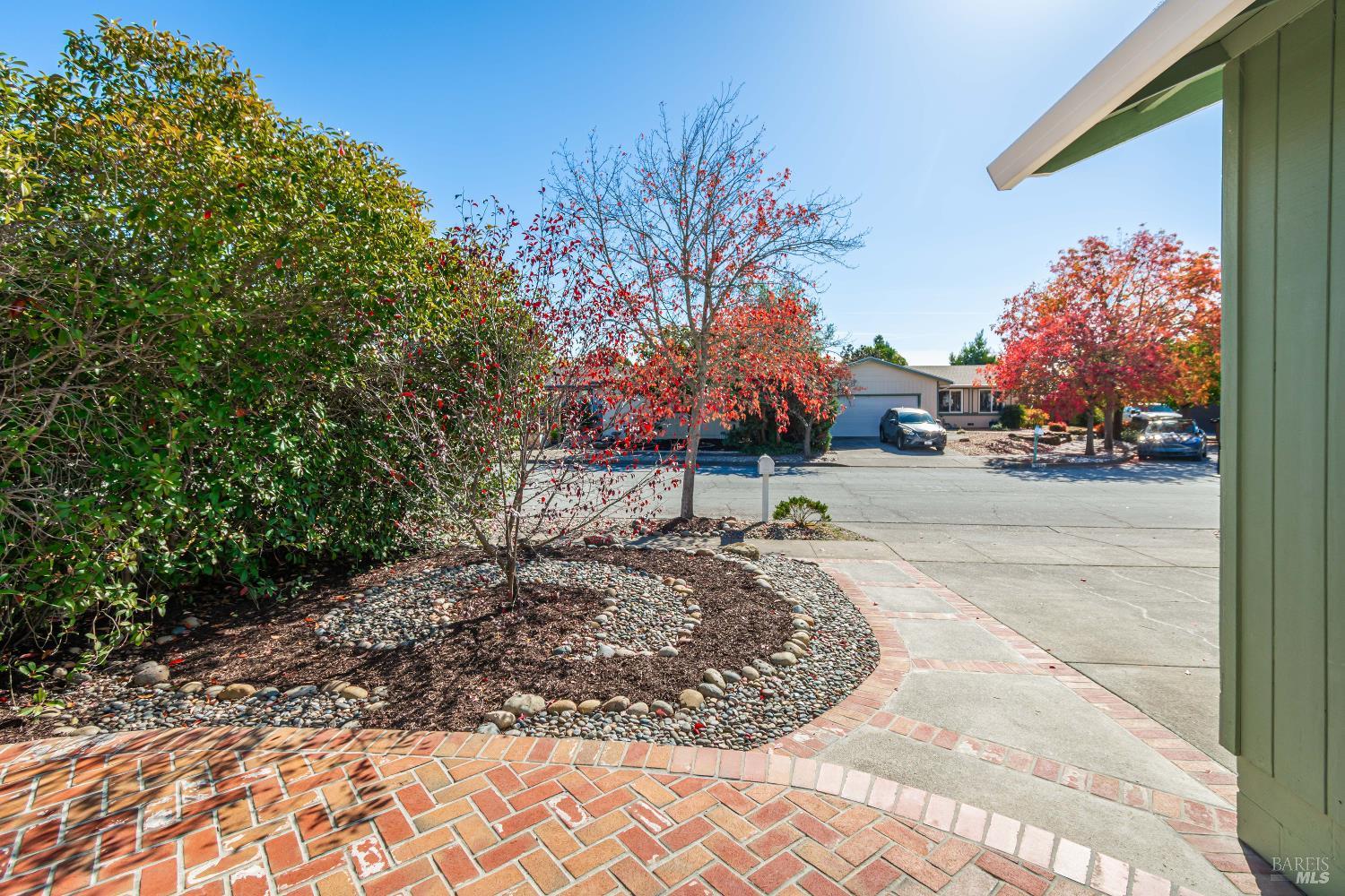 5025 Gregory Court Santa Rosa CA 95409