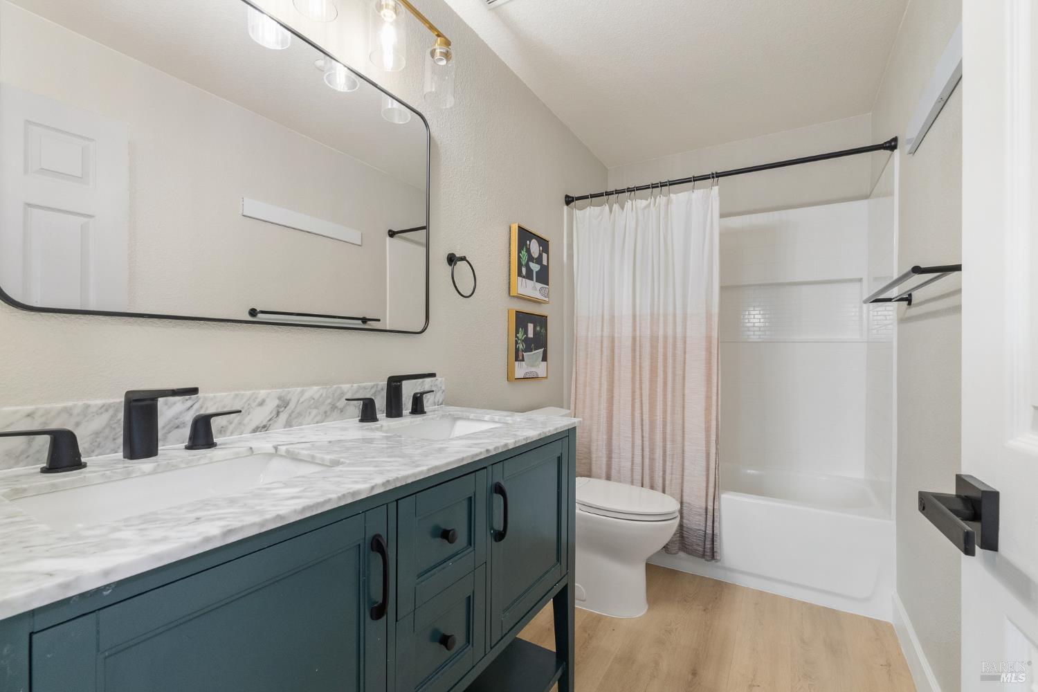 279 Clearpointe Drive Vallejo CA 94591