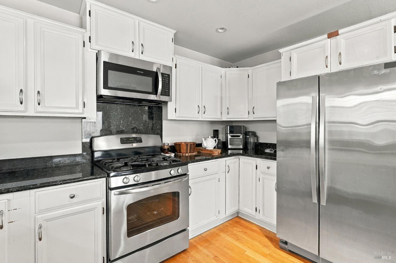 1454 Gregory Court Rohnert Park CA 94928