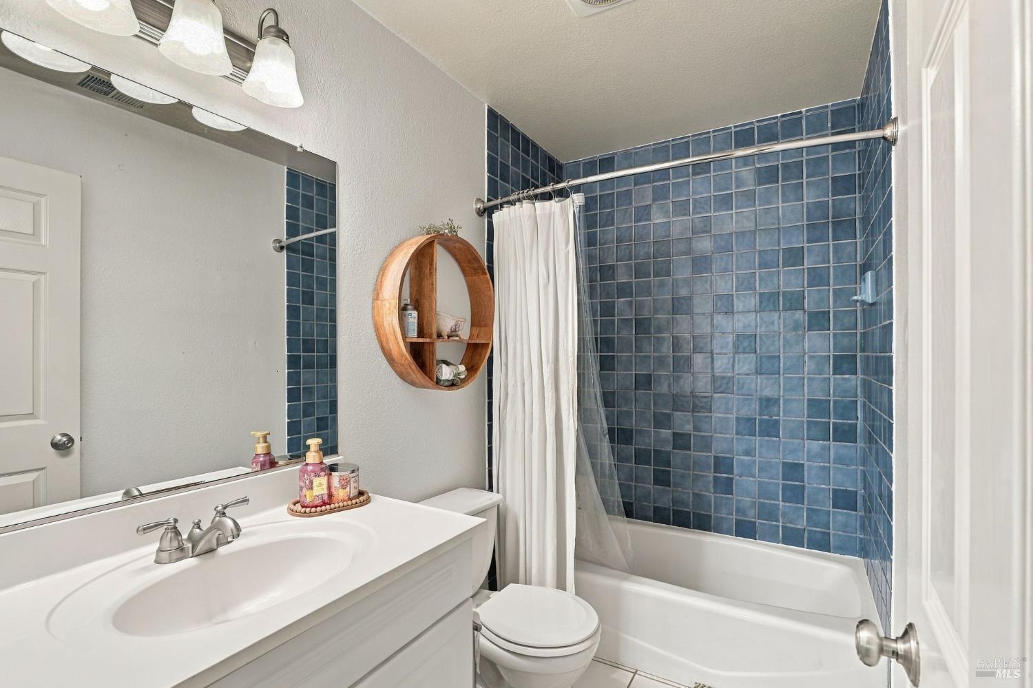 1454 Gregory Court Rohnert Park CA 94928