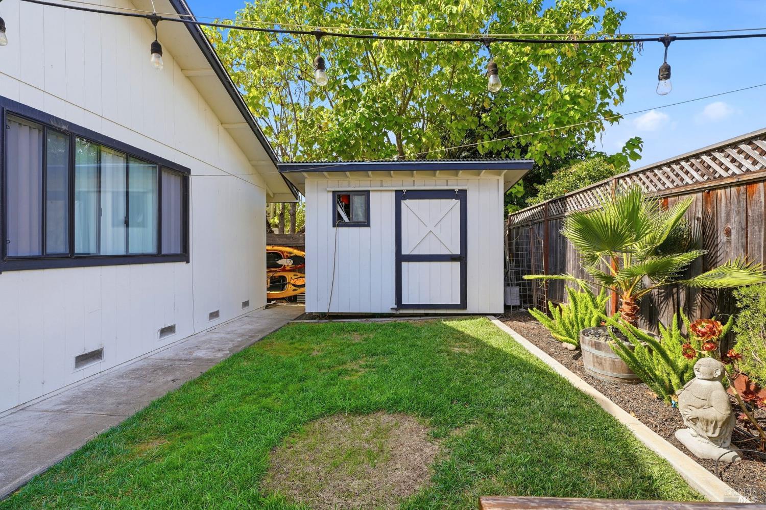 1454 Gregory Court Rohnert Park CA 94928