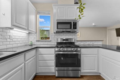52 Haworth Way Santa Rosa CA 95407
