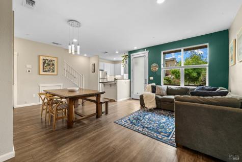 52 Haworth Way Santa Rosa CA 95407