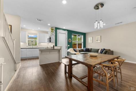 52 Haworth Way Santa Rosa CA 95407