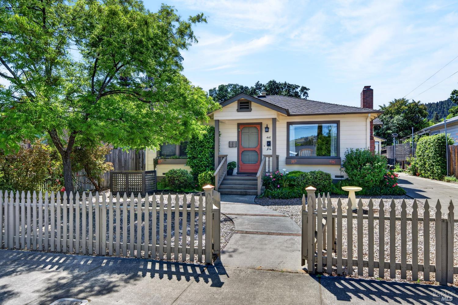 441 N Jefferson Street Cloverdale CA 95425