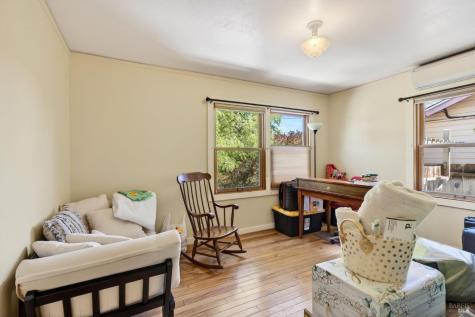441 N Jefferson Street Cloverdale CA 95425