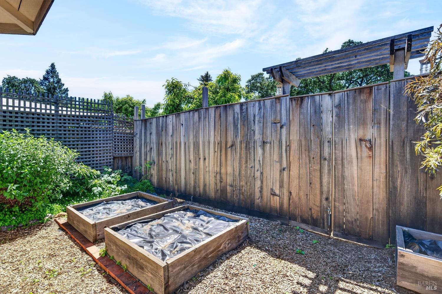 441 N Jefferson Street Cloverdale CA 95425