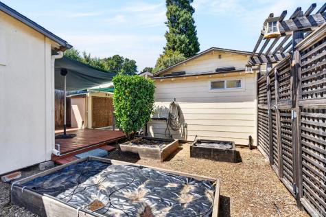441 N Jefferson Street Cloverdale CA 95425