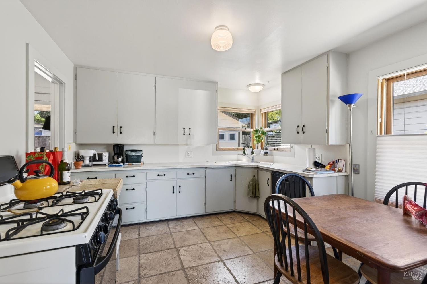 441 N Jefferson Street Cloverdale CA 95425