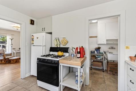 441 N Jefferson Street Cloverdale CA 95425