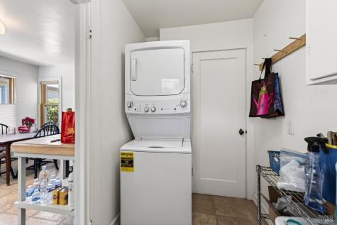 441 N Jefferson Street Cloverdale CA 95425