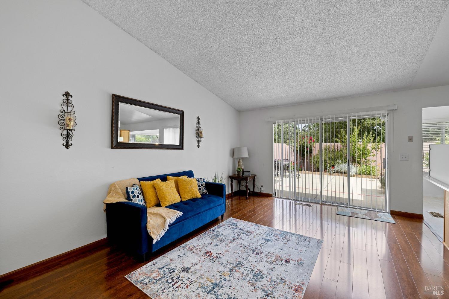 2924 Redwood Drive Fairfield CA 94533