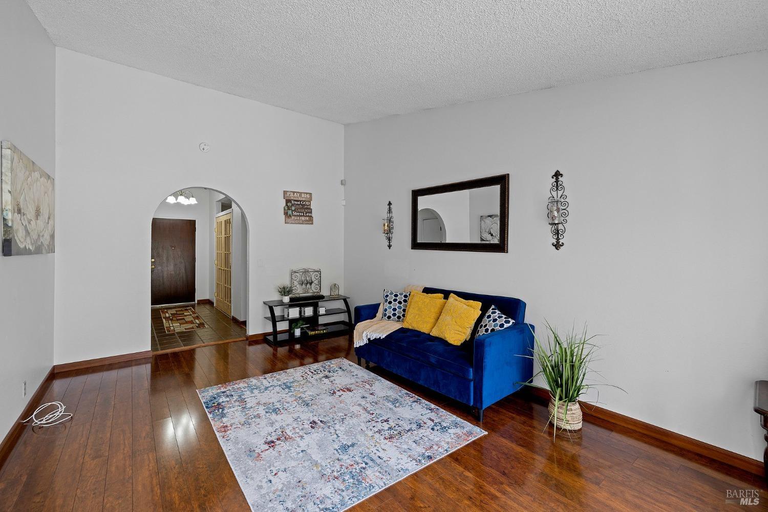 2924 Redwood Drive Fairfield CA 94533