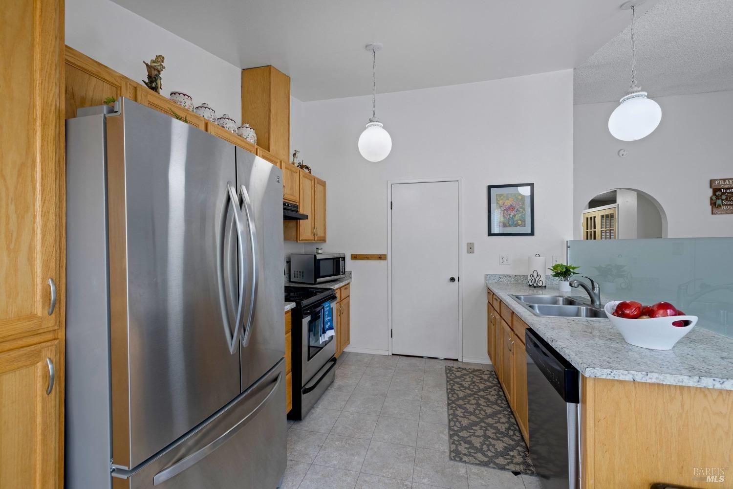 2924 Redwood Drive Fairfield CA 94533