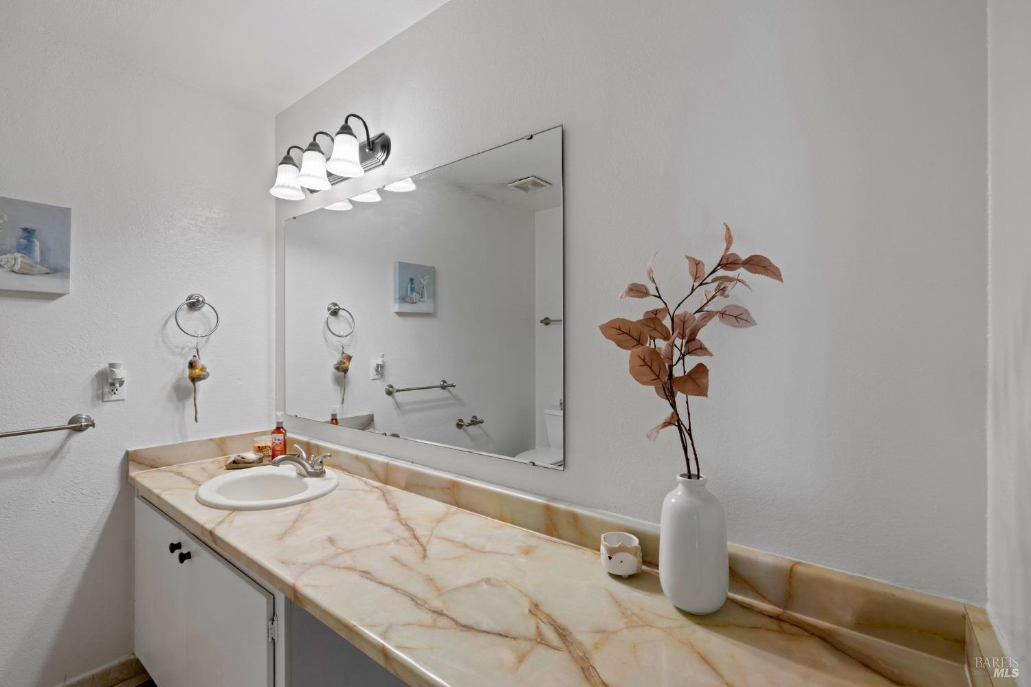 2924 Redwood Drive Fairfield CA 94533