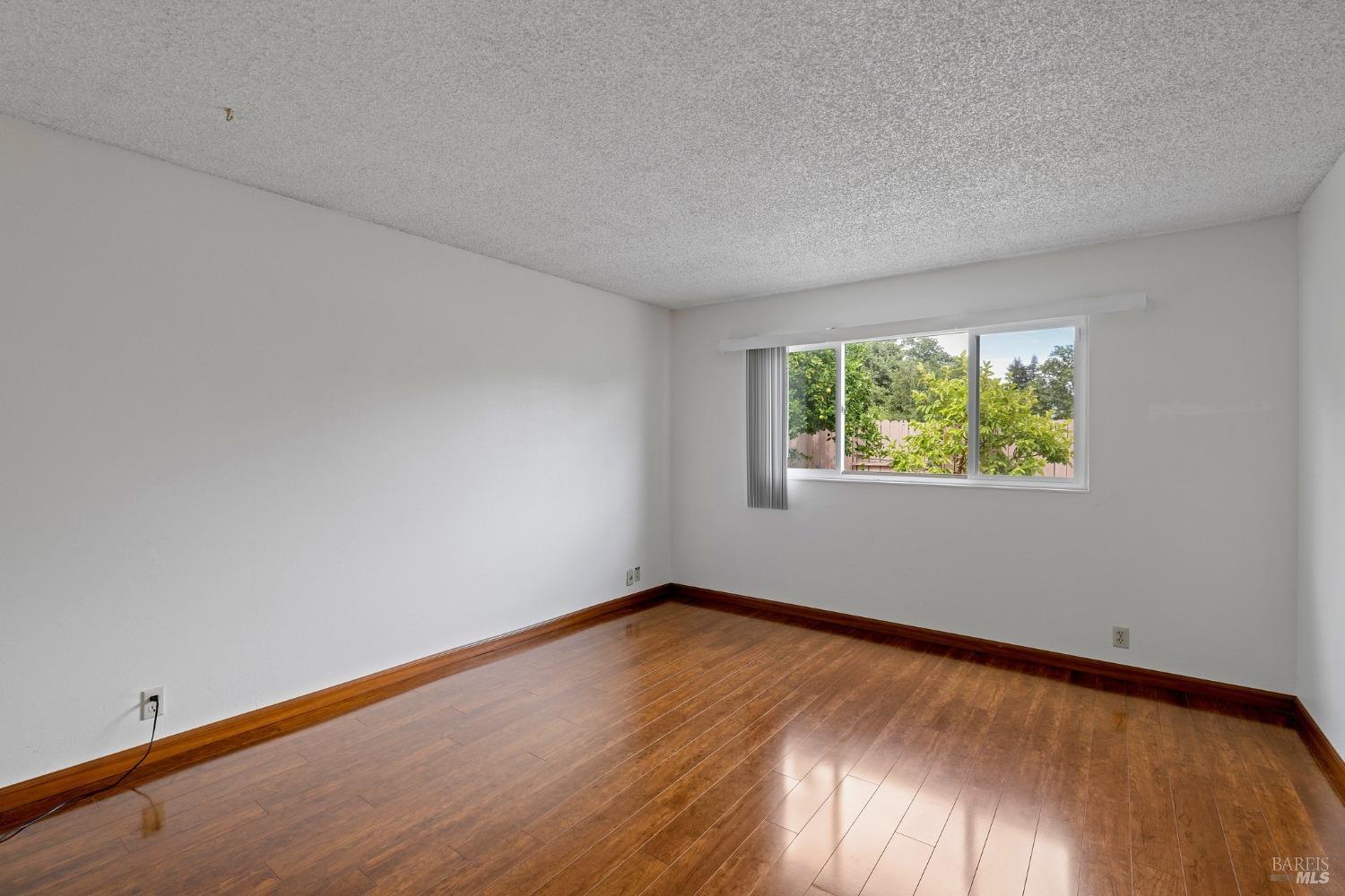 2924 Redwood Drive Fairfield CA 94533