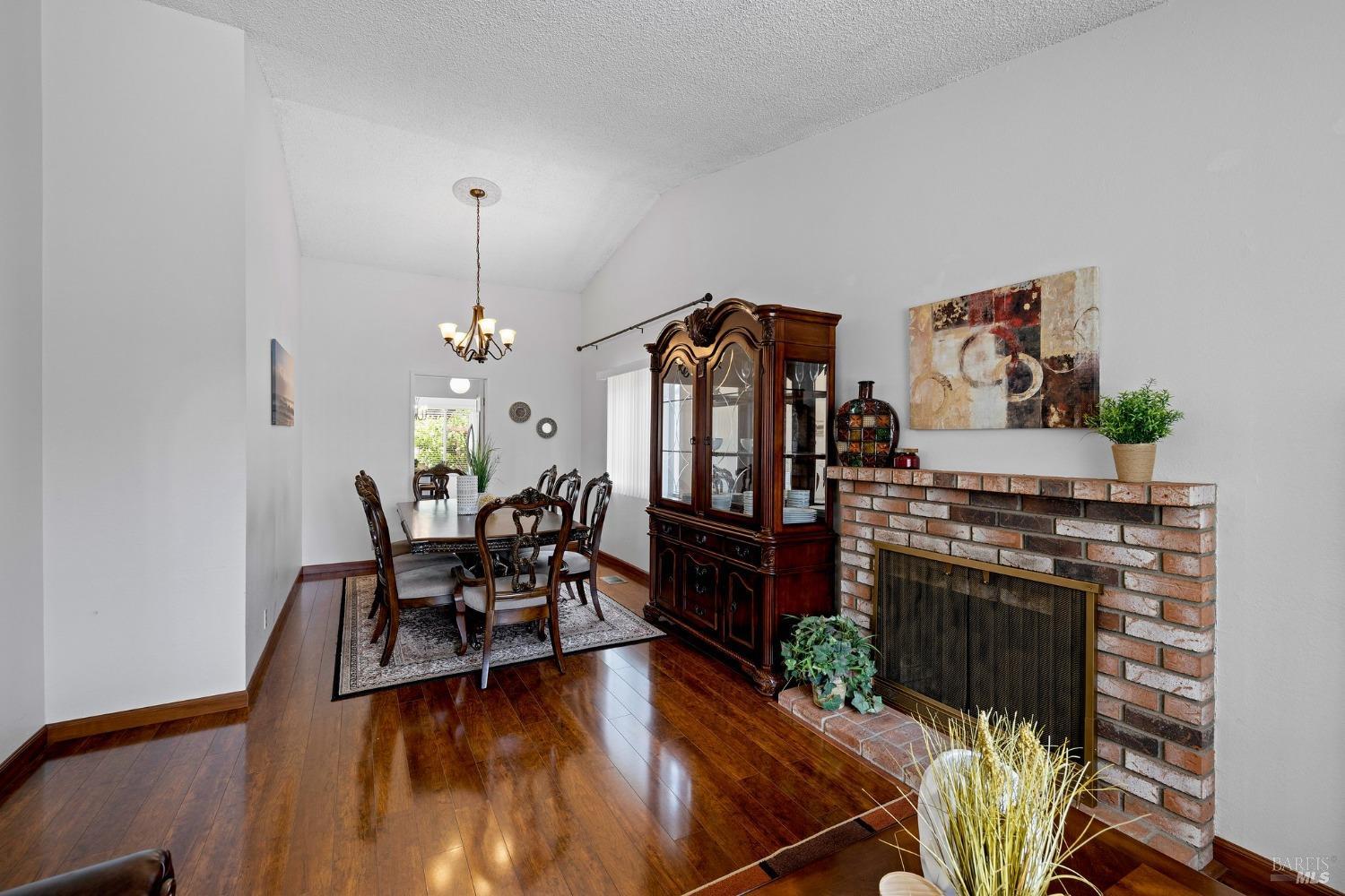 2924 Redwood Drive Fairfield CA 94533