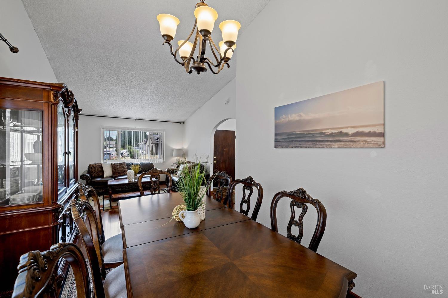2924 Redwood Drive Fairfield CA 94533