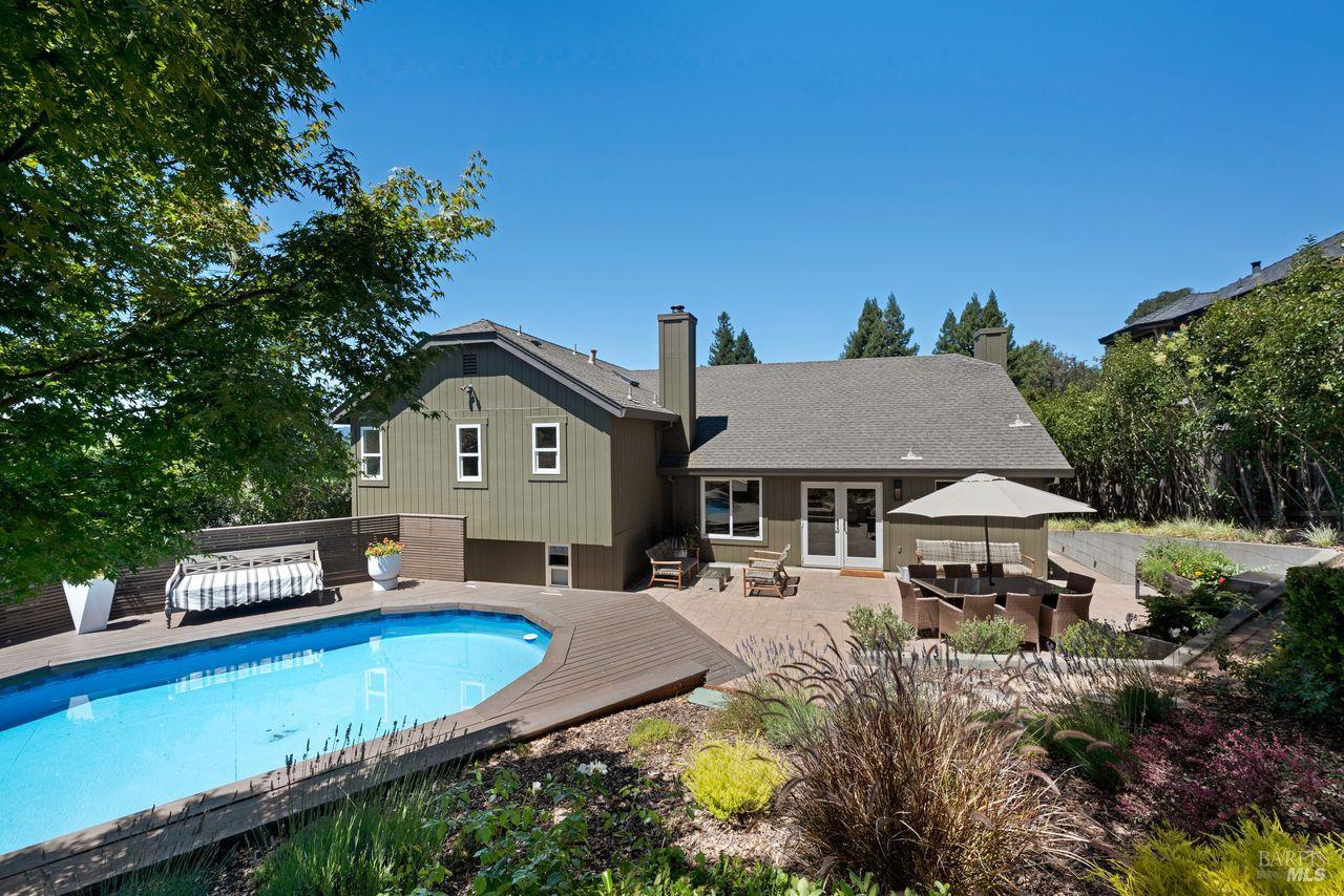 1100 Sunnyside Drive Healdsburg CA 95448