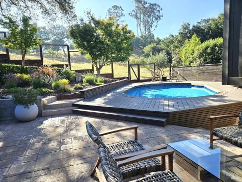 1100 Sunnyside Drive Healdsburg CA 95448