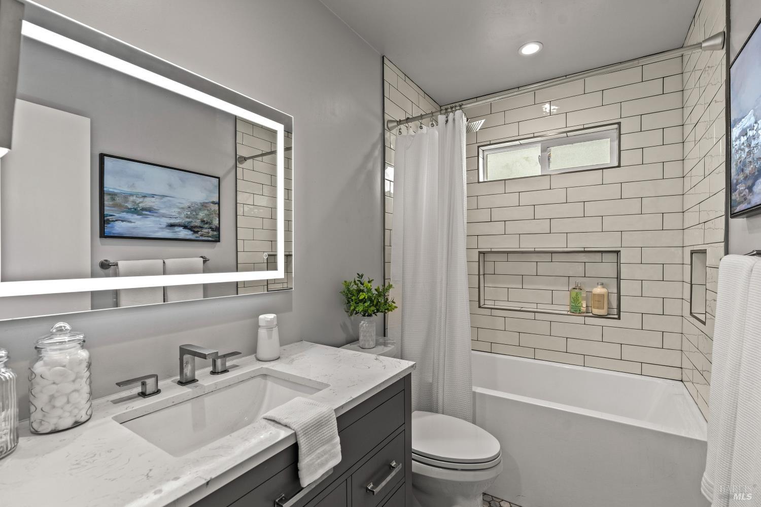 27 Mallard Court Napa CA 94559