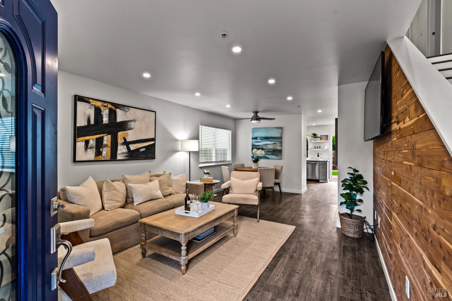 27 Mallard Court Napa CA 94559