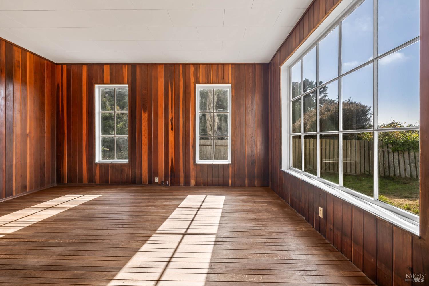 45115 Fern Drive Mendocino CA 95460