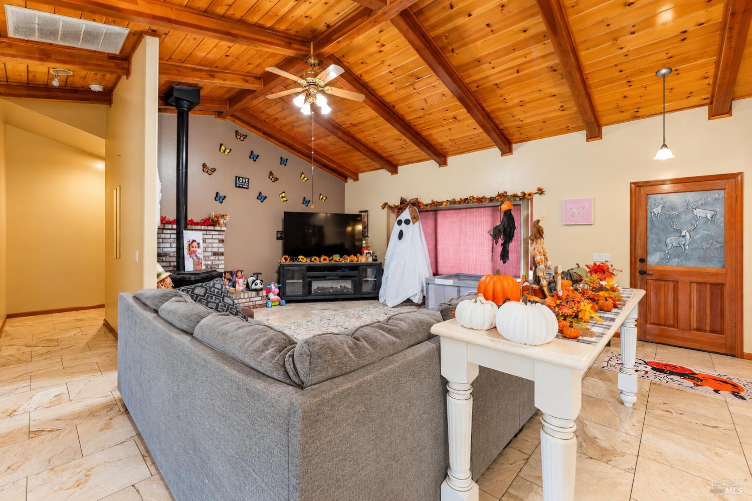 5151 Eastside Calpella Road Ukiah CA 95482