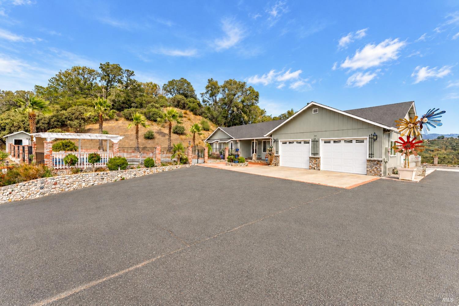 5151 Eastside Calpella Road Ukiah CA 95482