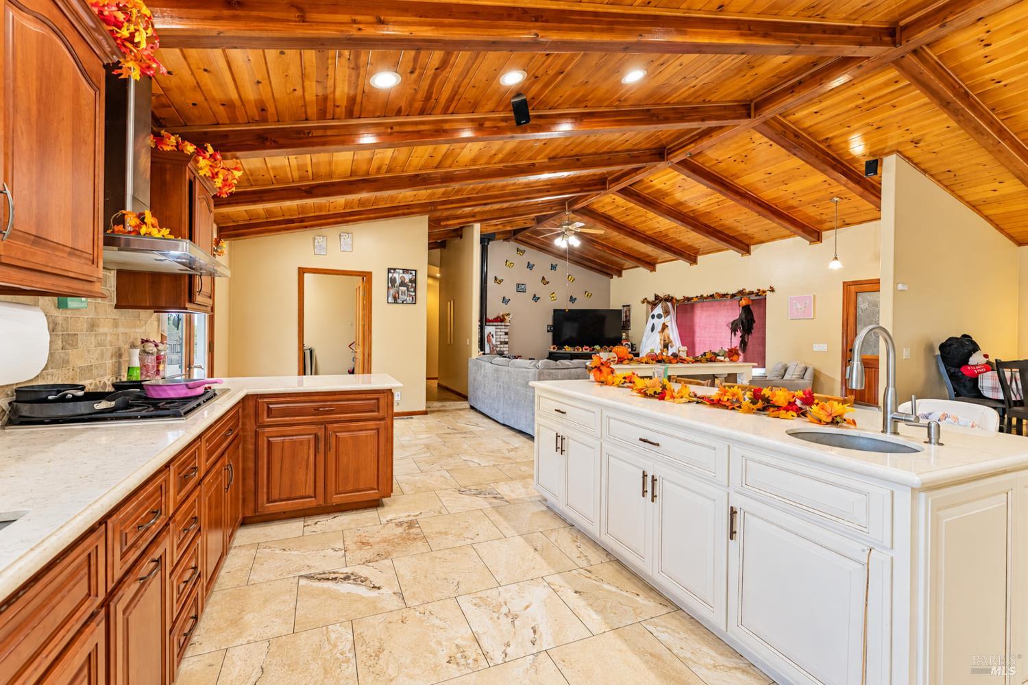 5151 Eastside Calpella Road Ukiah CA 95482