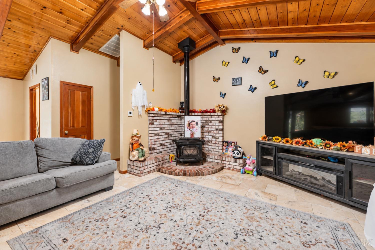5151 Eastside Calpella Road Ukiah CA 95482