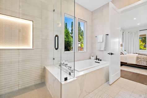 3742 Sawgrass Place Santa Rosa CA 95403