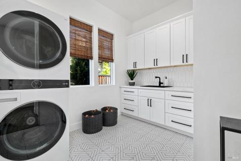 3742 Sawgrass Place Santa Rosa CA 95403