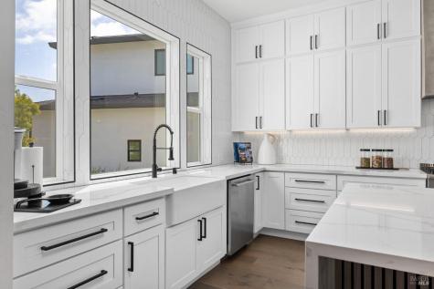 3742 Sawgrass Place Santa Rosa CA 95403