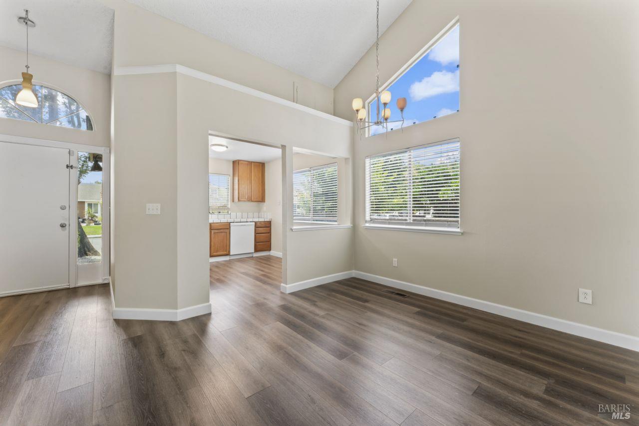 686 Vintage Court Fairfield CA 94534