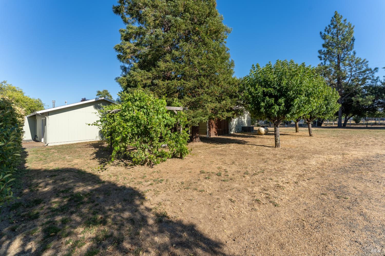 750 Road N Redwood Valley CA 95470