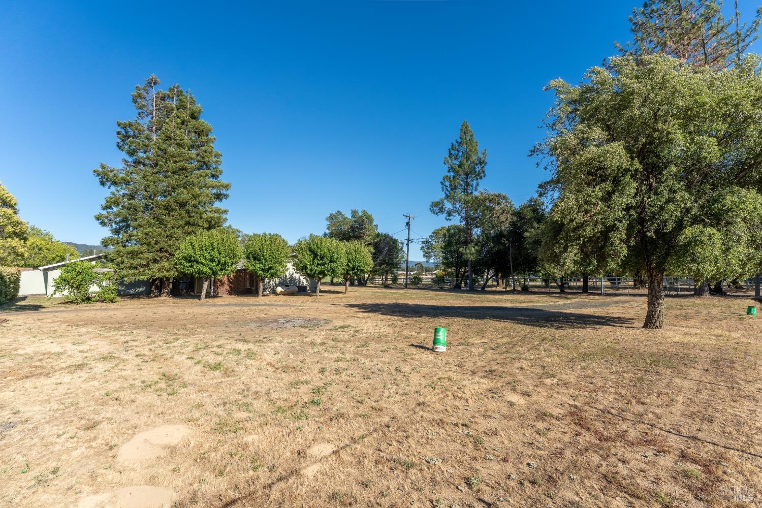 750 Road N Redwood Valley CA 95470