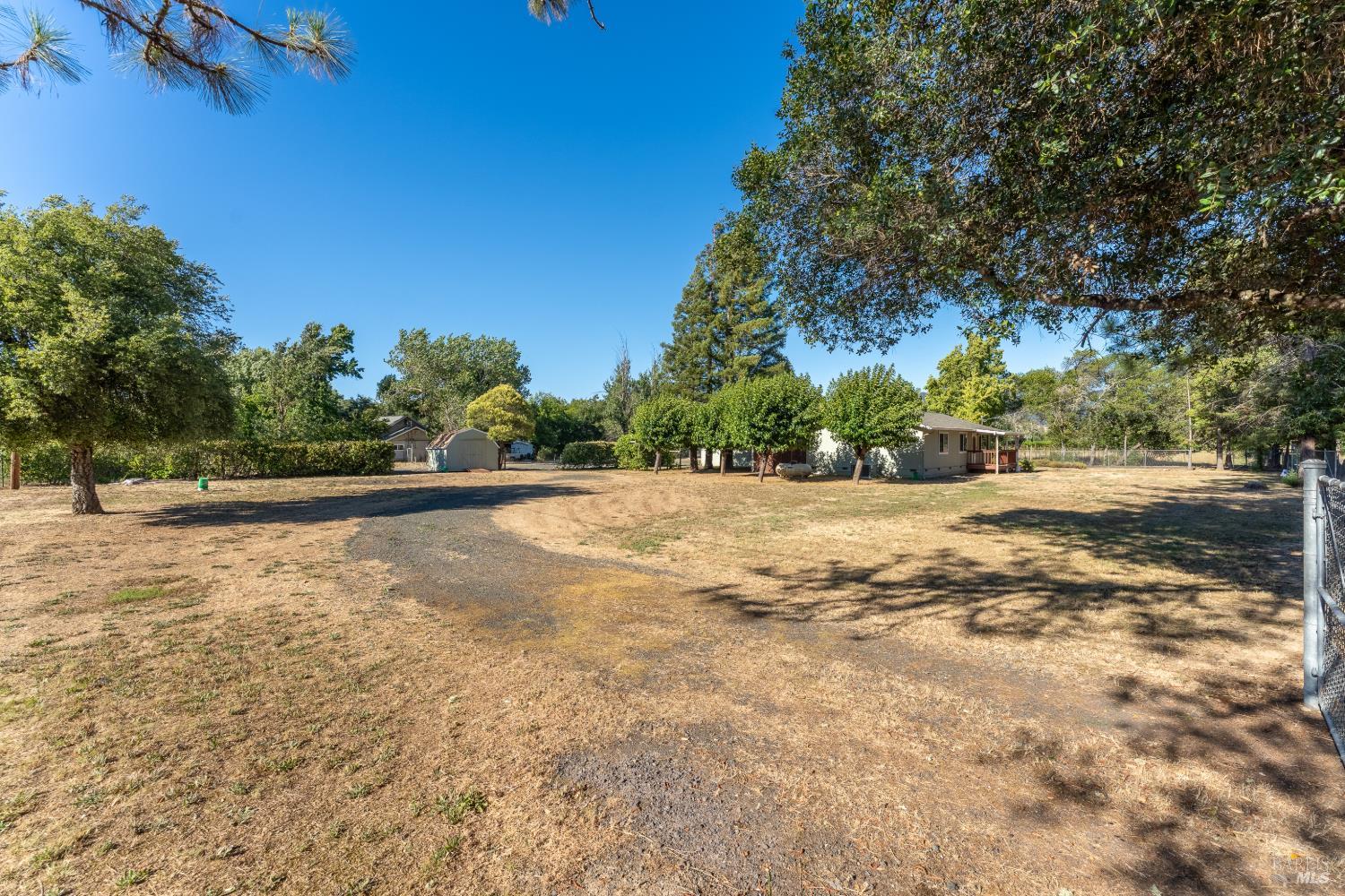 750 Road N Redwood Valley CA 95470