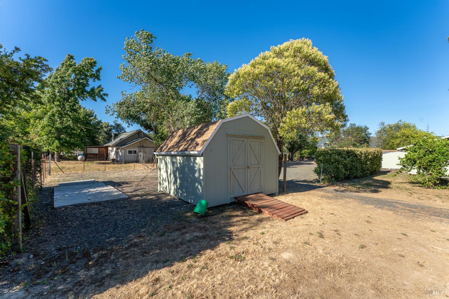 750 Road N Redwood Valley CA 95470