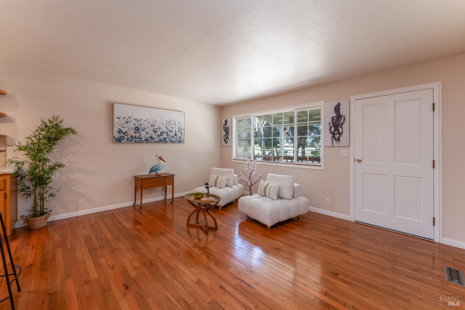 750 Road N Redwood Valley CA 95470