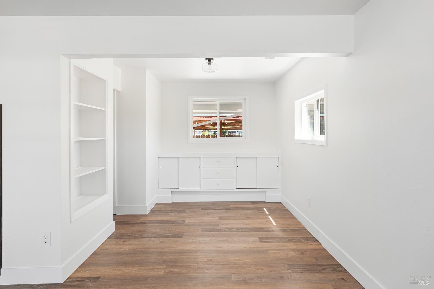 300 Bradford Lane Hopland CA 95449