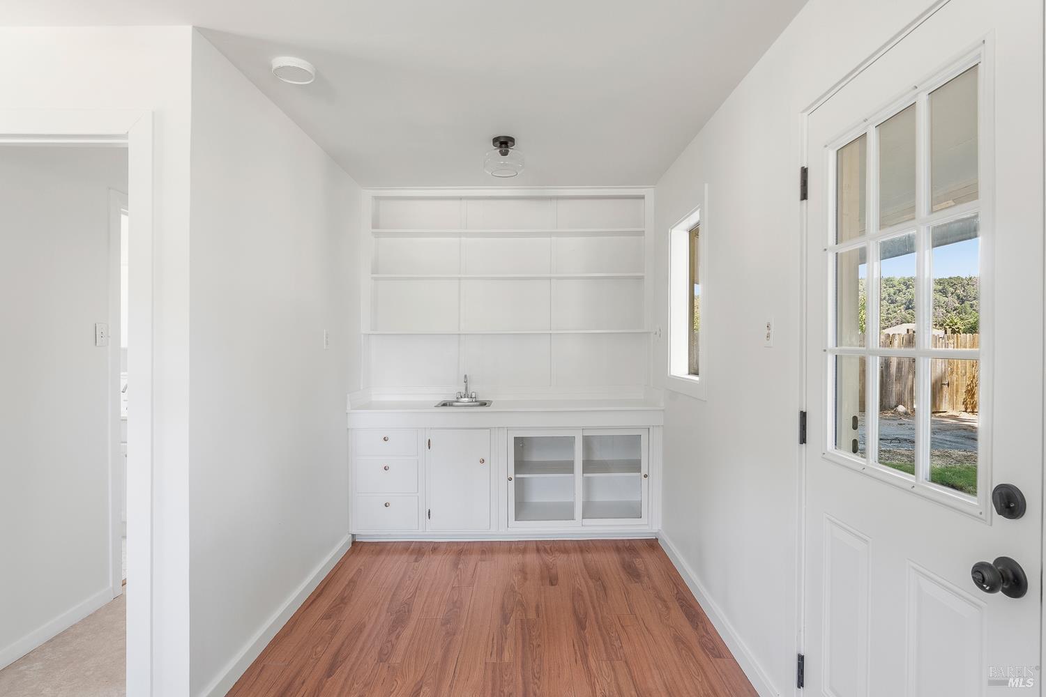 300 Bradford Lane Hopland CA 95449