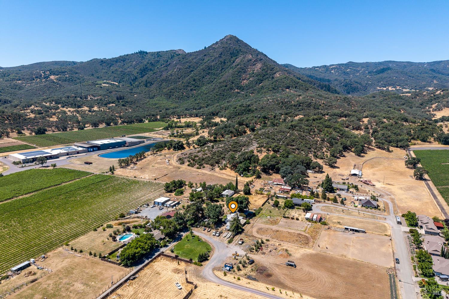 300 Bradford Lane Hopland CA 95449