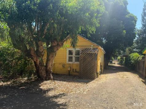 19360 7th Street E Sonoma CA 95476