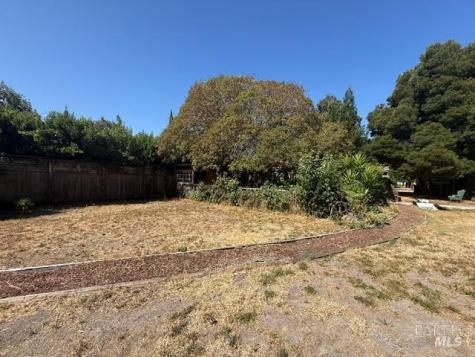 19360 7th Street E Sonoma CA 95476