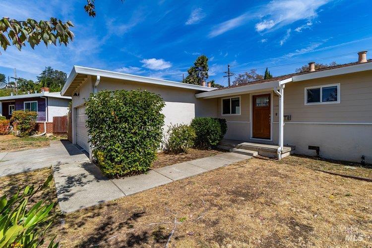 216 Bowman Drive Vallejo CA 94591